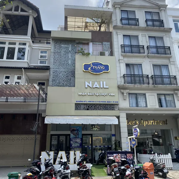 Nhà 6 tầng Phú Mỹ Hưng đường số 2, Dt: 6m x 18,5m