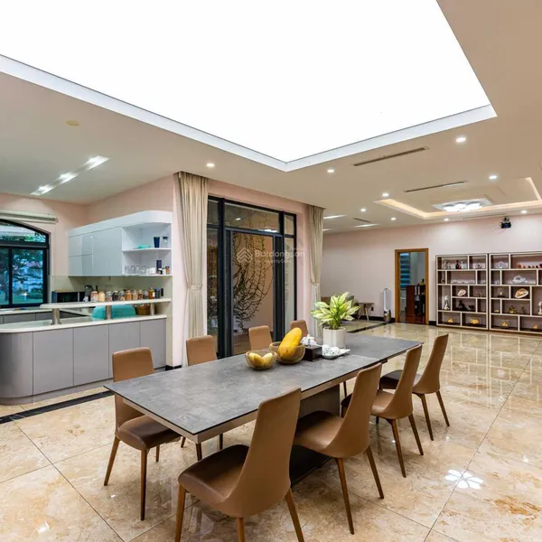 Bán biệt thự Chateau Phú Mỹ Hưng 21m x 27m