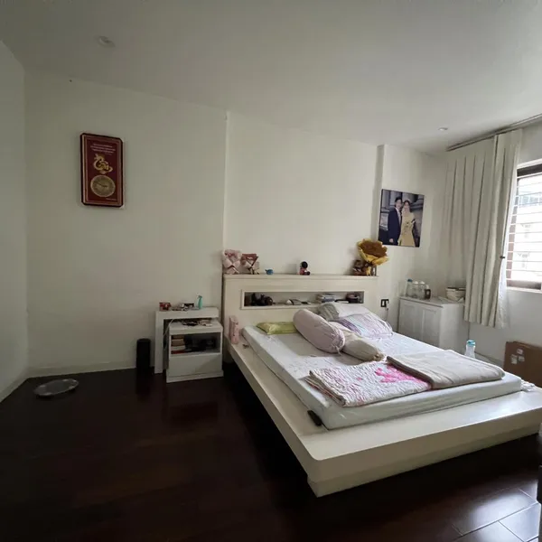 Biệt thự Him Lam Quận 7, Diện tích: 10m x 20m