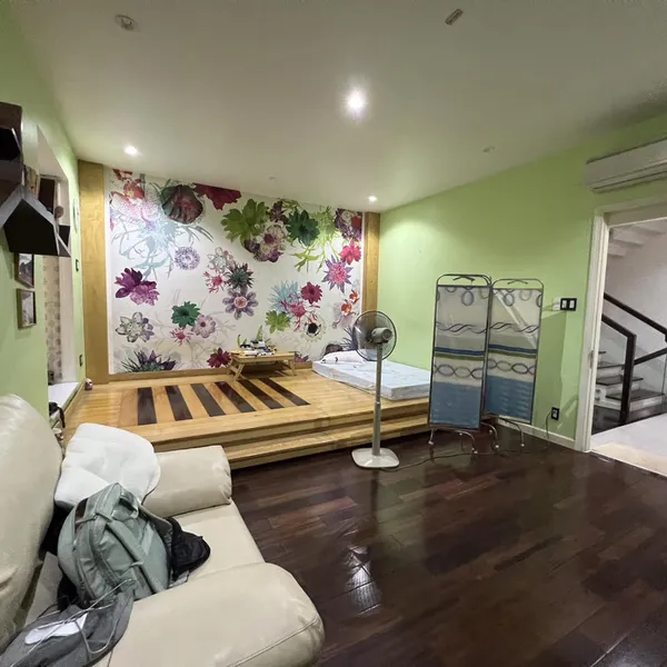 Biệt thự Him Lam Quận 7, Diện tích: 10m x 20m