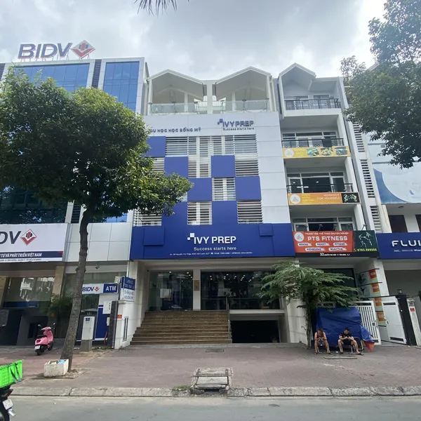 Nhà 6 tầng Nguyễn Thị Thập - Him Lam 10m x 20m