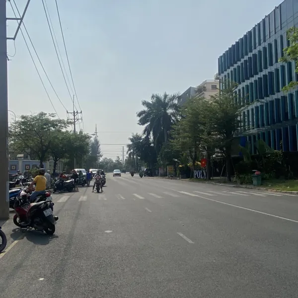 Đất Phú Mỹ Hưng đường Tân Phú 18m x 18m