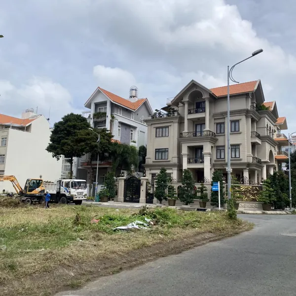 Đất Lô Góc Đường Số 3 &amp; 16 - Him Lam 20m x 30m