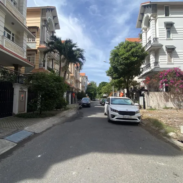 Biệt Thự Him Lam Tân Hưng 10m x 20m