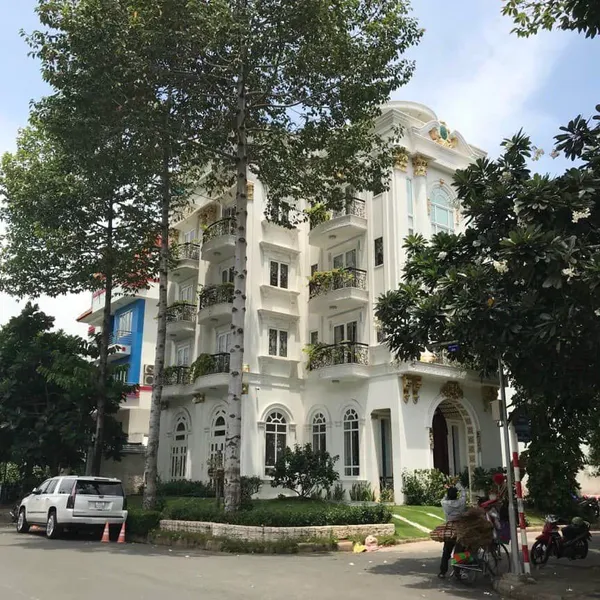 Biệt Thự Đặng Đại Độ 12m x 18,5m góc 2 mặt tiền lớn