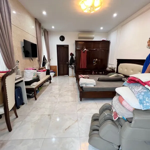 Căn góc 5 tầng đường 14 khu Him Lam, 7,8m x 17m