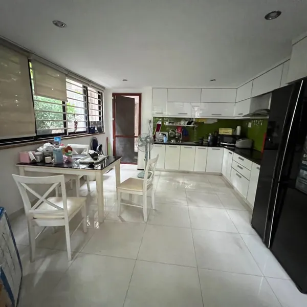 Căn góc 5 tầng đường 14 khu Him Lam, 7,8m x 17m