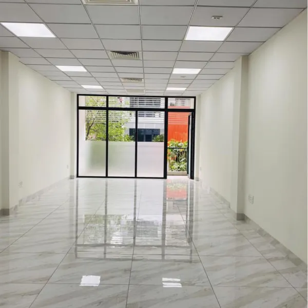 Nhà 5 tầng khu Him Lam Quận 7 DT: 4,5m x 20m