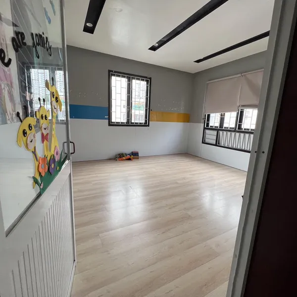 Biệt thự khu đô thị mới Him Lam Quận 7, Diện tích: 20m x 20m