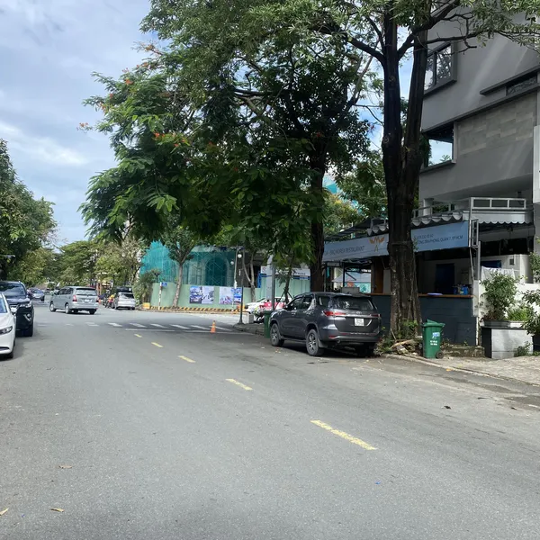 Nhà 6T Cao Triều Phát, Phú Mỹ Hưng 6m x 18,5m