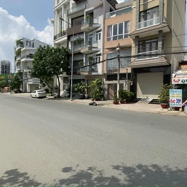 Đất mặt tiền hẻm 793 Trần Xuân Soạn, KDC Kiều Đàm mặt tiền chính 9,3m x 23m