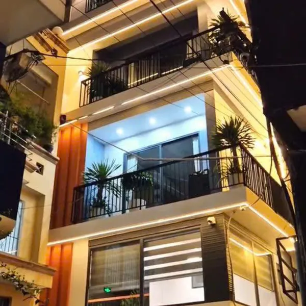 Bán toà nhà căn hộ dịch vụ Quận 1, số 40A Tôn Thất Tùng, P. Bến Thành