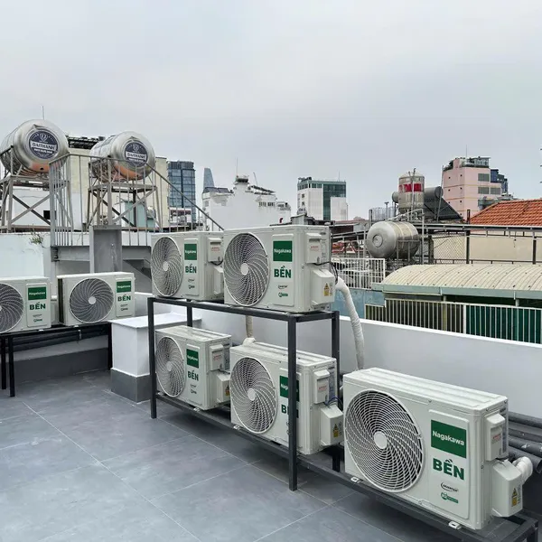 Bán toà nhà căn hộ dịch vụ Quận 1, số 40A Tôn Thất Tùng, P. Bến Thành