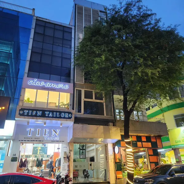 Bán nhà 32 Tôn Thất Tùng, Phường Bến Thành, Quận 1