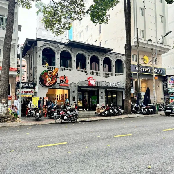 Bán nhà 124 - 124A&nbsp;Bùi Thị Xuân,&nbsp;Phường Phạm Ngũ Lão,&nbsp;Quận 1