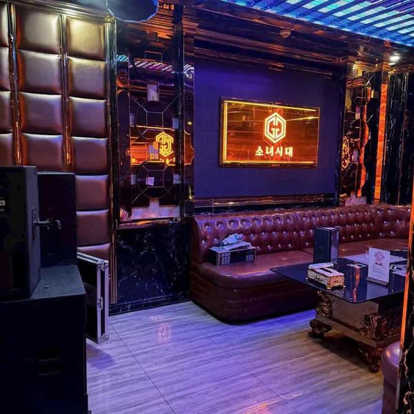 Bán  tòa nhà 165/76-78 Nguyễn Thái Bình, P. Bến Thành, Quận 1