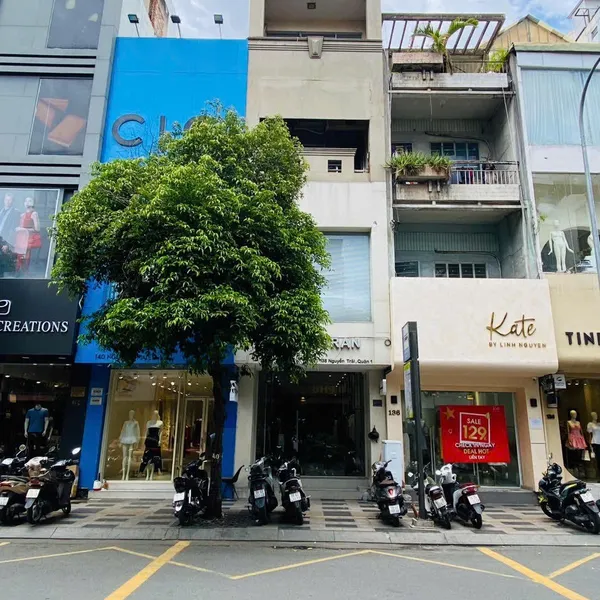 Bán nhà 138&nbsp;Nguyễn Trãi, Phường Bến Thành, Quận 1