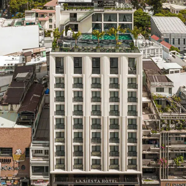 Bán tòa nhà 180 - 188 Lý Tự Trọng, P. Bến Thành, Quận 1