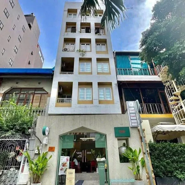 Bán toà nhà căn hộ dịch vụ Quận 1, số 7 Ngô Văn Năm, P. Sài Gòn