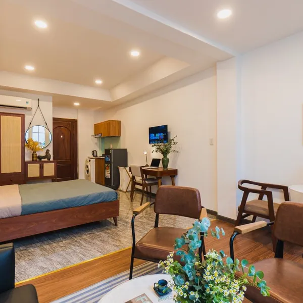 Tòa nhà căn hộ dịch vụ mặt tiền Q1 - tỷ suất 8,6%