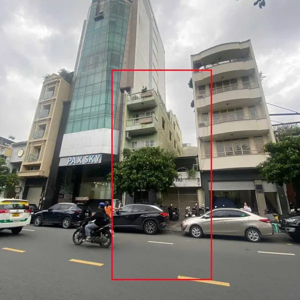 Bán nhà 140 - 142 Lê Lai, Phường Bến Thành, Quận 1