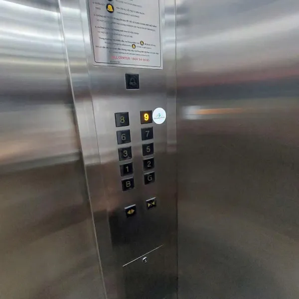 Bán tòa nhà 23 Tôn Đức Thắng, P. Sài Gòn, Quận 1