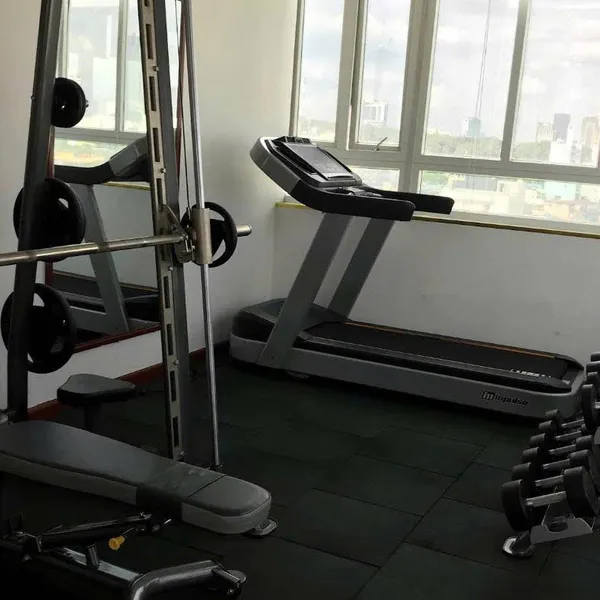 Bán khách sạn 180 - 182 -184 Nguyễn Trãi, P. Bến Thành, Quận 1