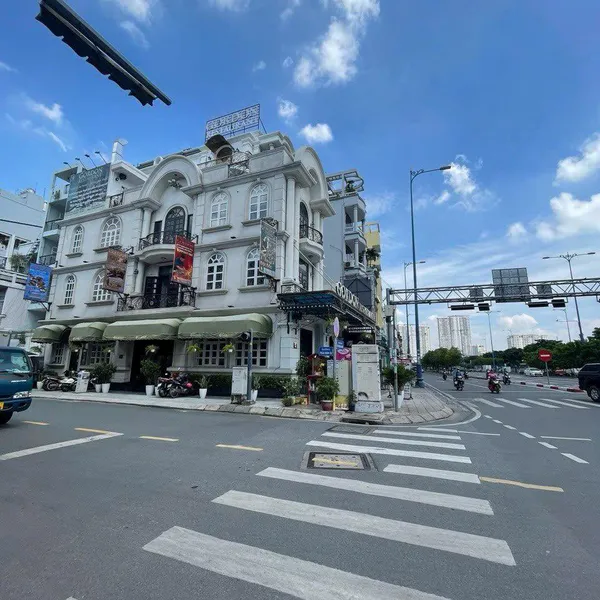 Bán nhà 454 - 456 Võ Văn Kiệt, P. Cầu Ông Lãnh, Quận 1