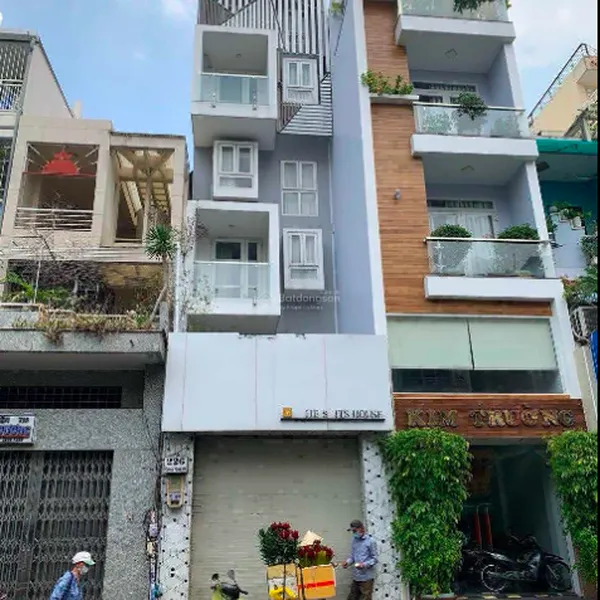 Bán nhà&nbsp;mặt tiền đường Cống Quỳnh,&nbsp;P. Phạm Ngũ Lão, Quận 1