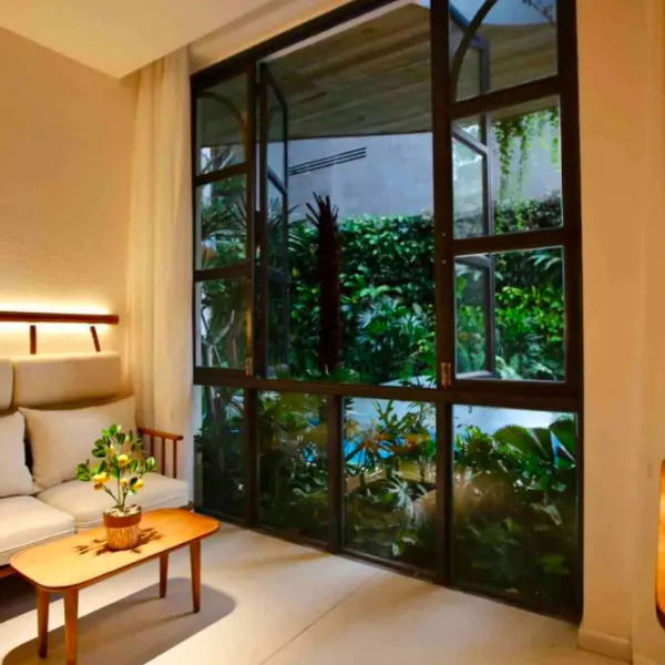 Bán toà nhà căn hộ dịch vụ Quận 1 số 42/4 Hồ Hảo Hớn, Phường Cô Giang