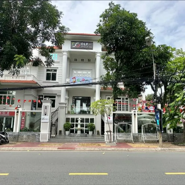 Bán biệt thự 113 Nguyễn Văn Hưởng, P. Thảo Điền, Quận 2