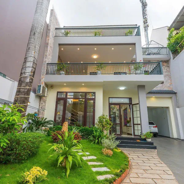 Bán biệt thự sân vườn Thảo Điền số  69 đường số 47, P. Thảo Điền, Quận 2 cũ - TP. Thủ Đức