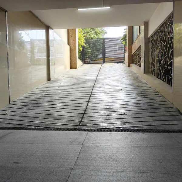 Bán tòa nhà 57 - 59 Nguyễn Văn Kỉnh, Thạnh Mỹ Lợi, Quận 2