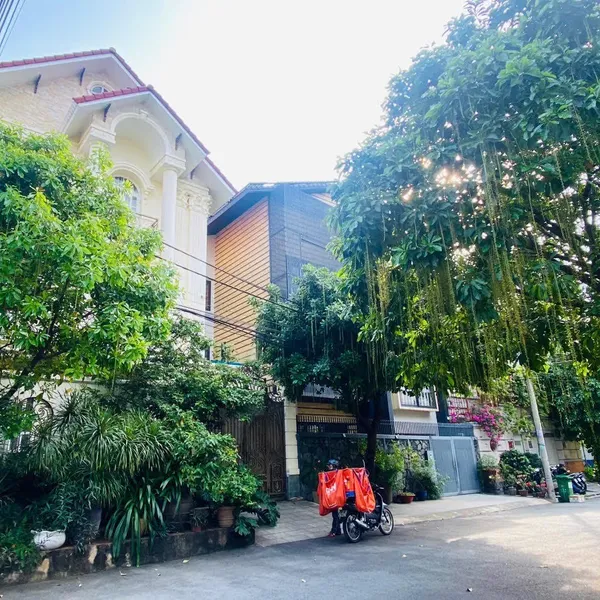 Bán biệt thự số&nbsp;204B35&nbsp;Nguyễn Văn Hưởng,&nbsp;P. Thảo Điền, Quận 2