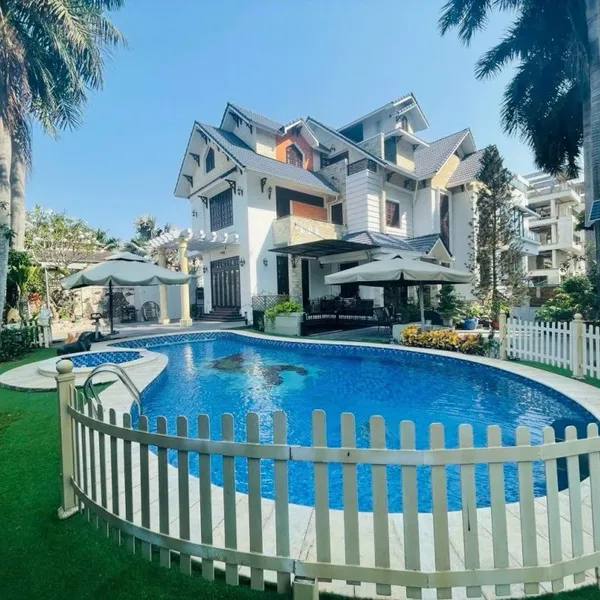 Bán biệt thự 171&nbsp;Nguyễn Văn Hưởng,&nbsp;Phường Thảo Điền,&nbsp;Quận 2