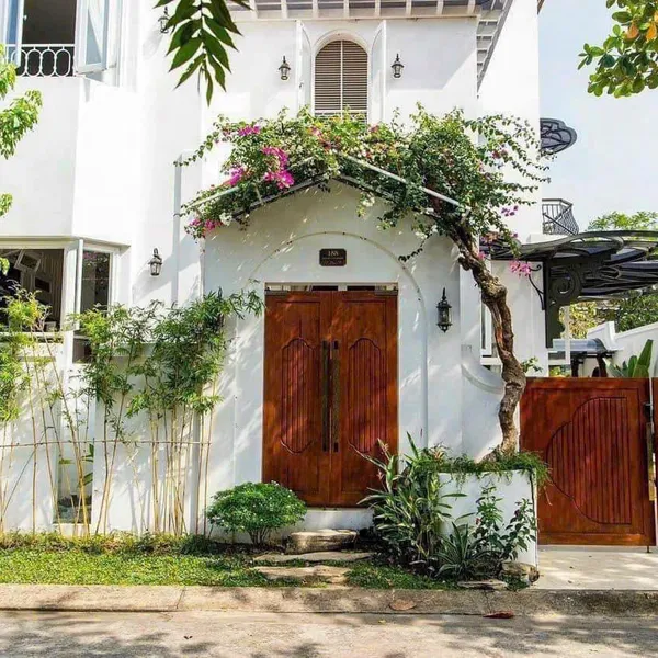 Bán biệt thự Thảo Điền số 155 Nguyễn Văn Hưởng, Thảo Điền, Quận 2