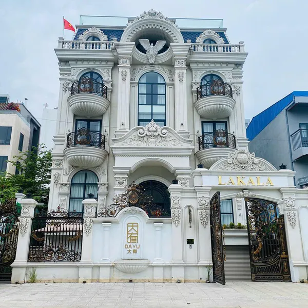 Bán biệt thự 11 Đặng Như Mai, P. Cát Lái, Quận 2