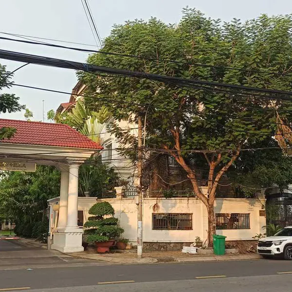 Bán biệt thự Thảo Điền, số 112 Nguyễn Văn Hưởng, Quận 2