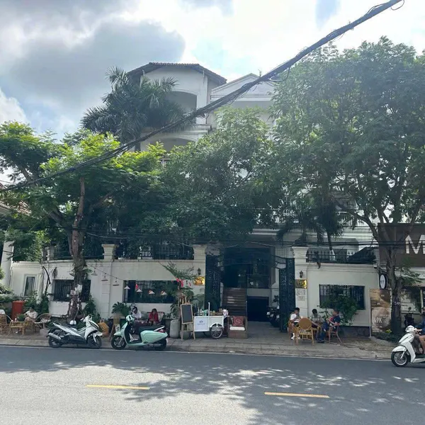 Bán biệt thự Thảo Điền, số 112 Nguyễn Văn Hưởng, Quận 2