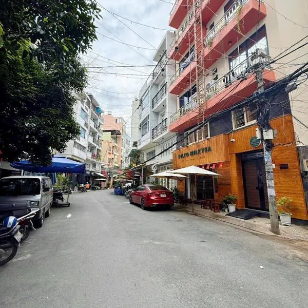 Bán nhà 656/40 CMT8, Phường 11, Quận 3