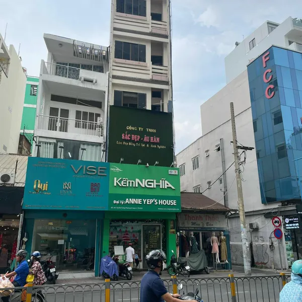 Bán nhà 451 Hai Bà Trưng, Phường Võ Thị Sáu, Quận 3