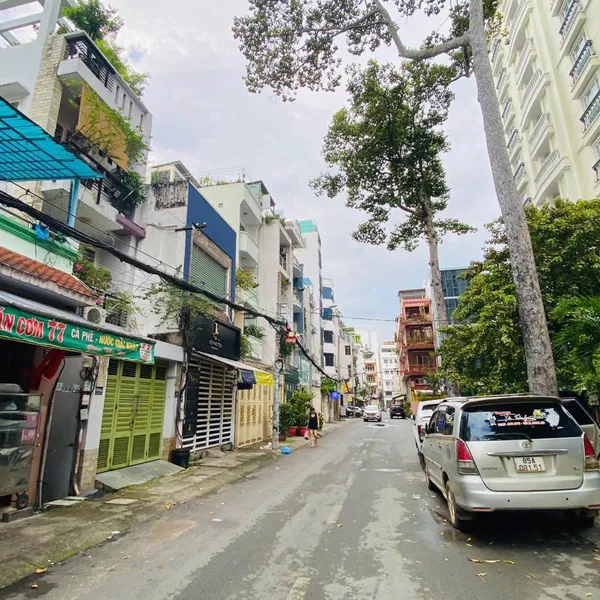 Bán nhà 73 đường số 3, cư xá Đô Thành, Quận 3.