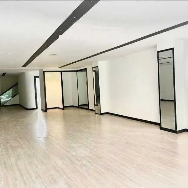 Bán nhà 215A - 215B Hai Bà Trưng, P. Xuân Hòa, Quận 3