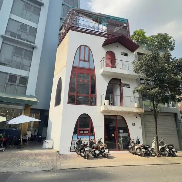 Bán nhà 42 Ngô Thời Nhiệm, P. Xuân Hoà, Quận 3