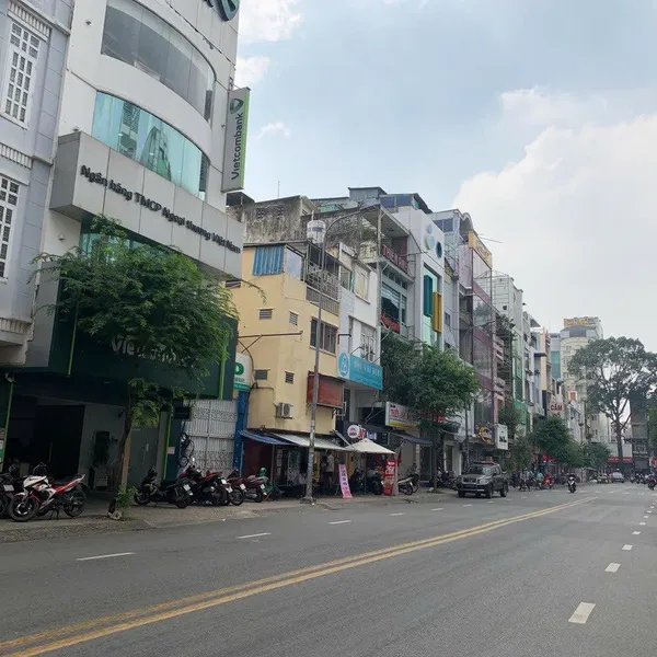 Bán nhà 425 Võ Văn Tần P. Bàn Cờ, Quận 3