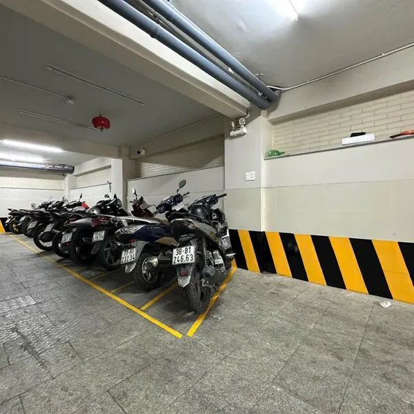 Bán tòa nhà 541 Lạc Long Quân, Phường 10, Quận Tân Bình