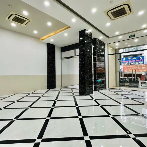 Bán tòa nhà 541 Lạc Long Quân, Phường 10, Quận Tân Bình