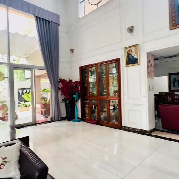 Bán nhà 1073/88 CMT8, P. Tân Sơn Nhất, Quận Tân Bình