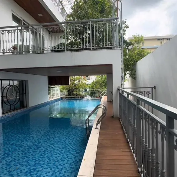 Bán nhà 1073/88 CMT8, P. Tân Sơn Nhất, Quận Tân Bình