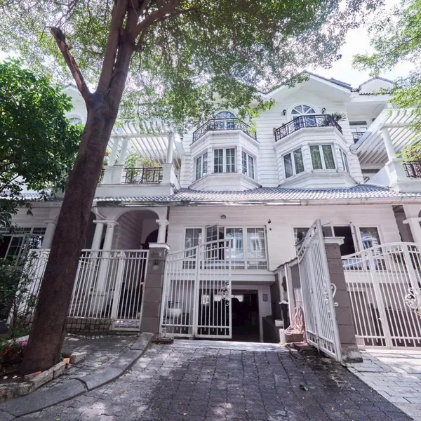 Bán biệt thự 28 đường D8, Khu biệt thự Saigon Pearl, Quận Bình Thạnh